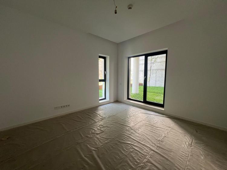 Apartament 2 Camere Premium | Curte 130 mp | Zona Centrală