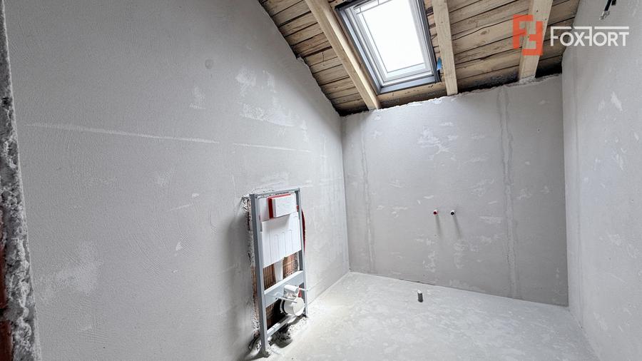 Comision 0% Duplex de vAnzare 4 camere cu toate utilitatile Mosnita