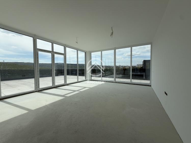 Penthouse in Sopor | de vanzare | 110 mp + 138 terasa | semifinisat