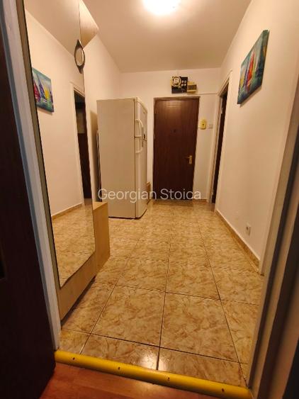 Proprietar, închiriez garsonieră strada Politehnicii