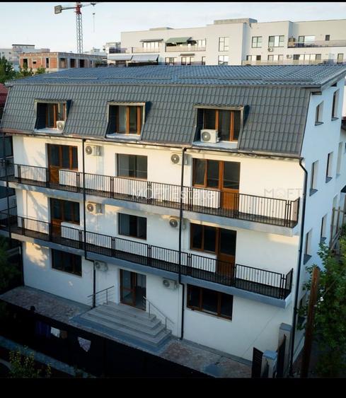 Vila de închiriat 8 camere si 8 grupuri sanitare Timpuri Noii