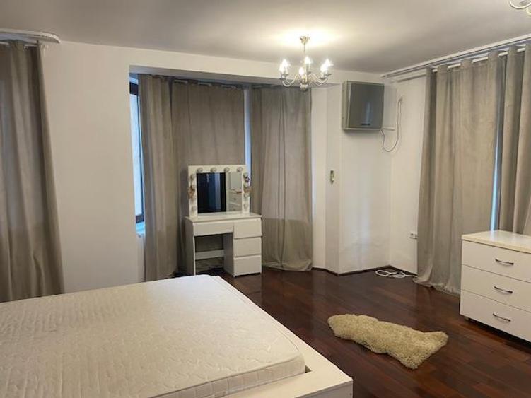 Vila duplex P+1+M Drumul Potcoavei