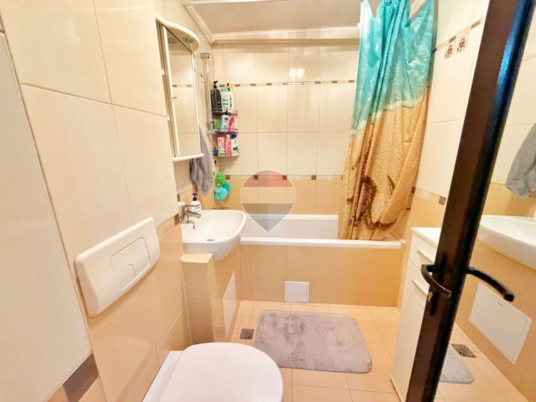 Apartament cu 2 camere de vânzare în Aradul Nou, Arad