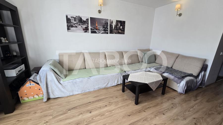 Casa de vanzare 4 camere 2 bai pod depozitare si garaj zona Turnisor - 2