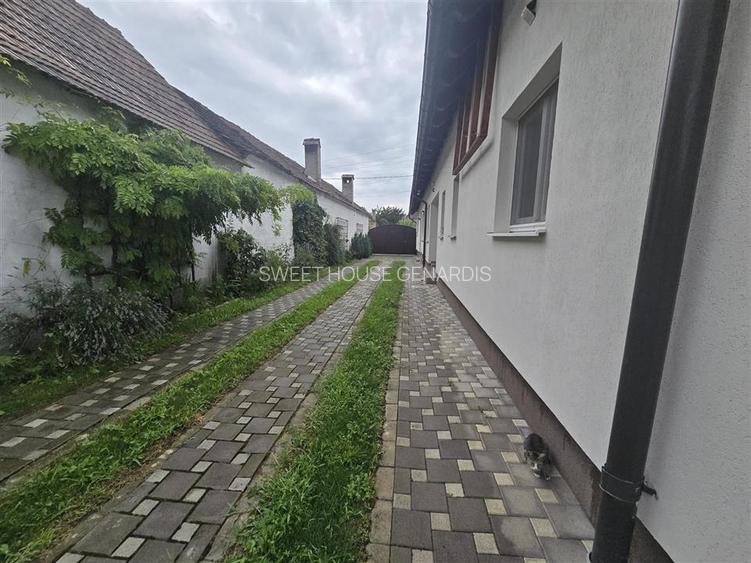 Casa De Lux  in Sinca Veche - 25