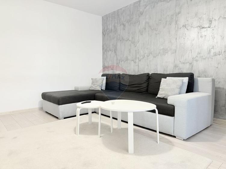 Apartament 2 Camere Militari | Rosu | Parcare Inclusa | Bloc 2017