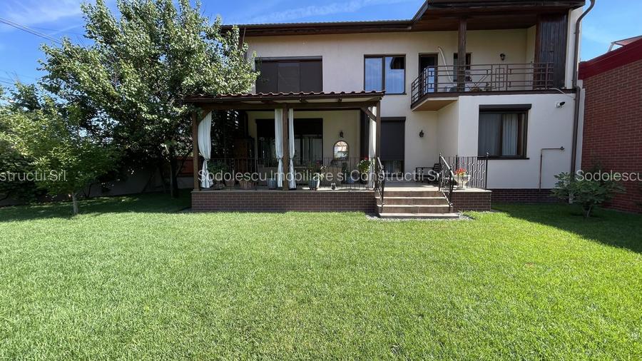 Casa eleganta si luminoasa, situata in zona de case - Mehala - 3