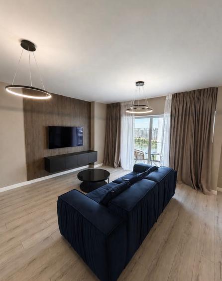 Apartament în Granvia Lake,vedere la lac,mobilat complet