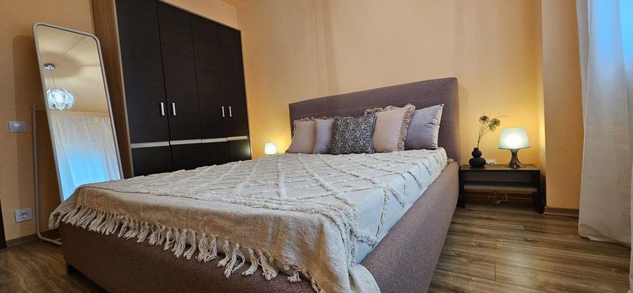 2 Camere | TINERETULUI | Timpuri Noi