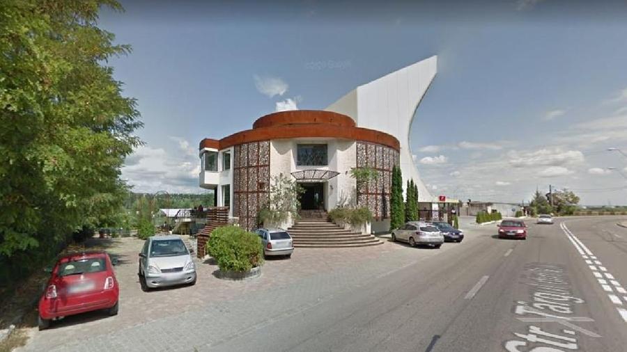 Restaurant Ds+P+1E+M - 915mp / Pitesti - Str. Targul din Vale