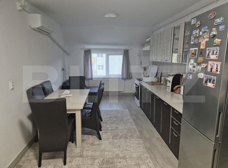 Apartament de vanzare, in cartierul Bradet.