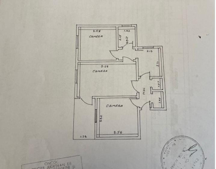 Apartament 3 camere - bloc fără risc - Podu Roș-Tutora