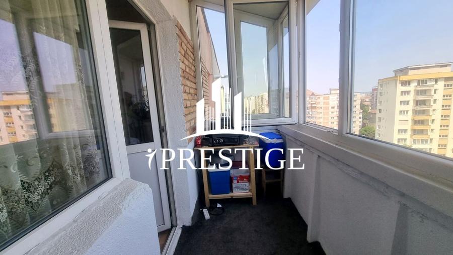 APARTAMENT 4 CAMERE, 2 BĂI, BALCON, PIVNIȚĂ, B-DUL MIHAI VITEAZU