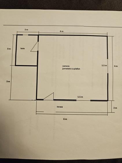 Casa de vanzare - constructie din lemn pe structura de beton