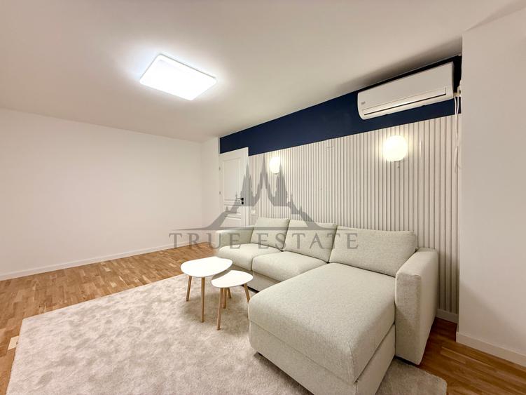 Vanzare apartament 4 camere cu boxa la subsol in bloc din 1982- UNIC in zona