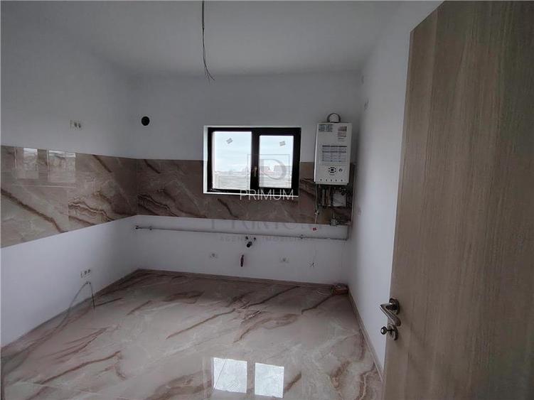 Duplex cu 5 camere - la cheie - toate utilitatile - 4
