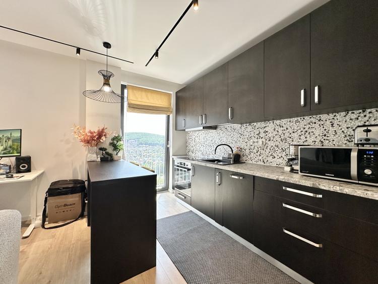 Inchiriere Apartament 2 camere, Azoria- cartier Zorilor, garaj si boxa