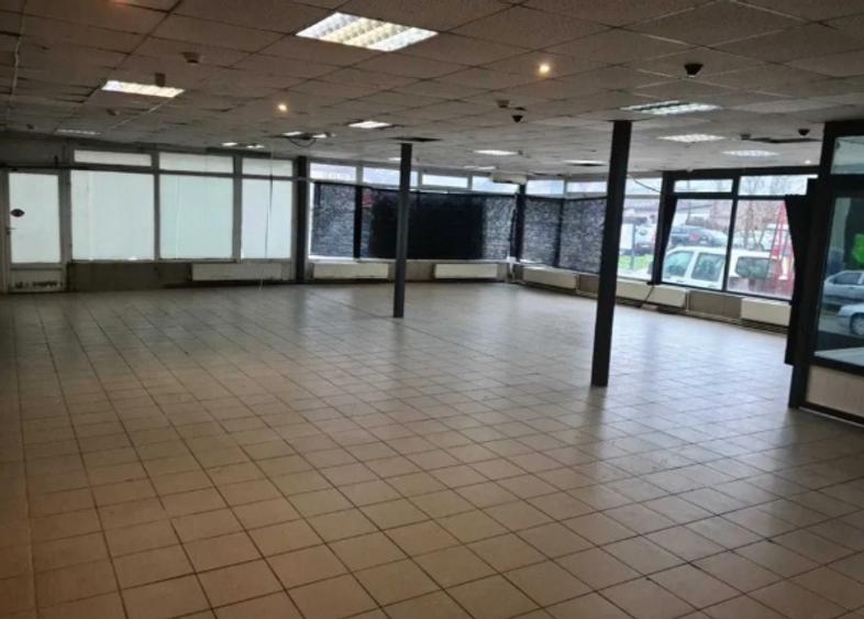 Piața Ovidiu - Penisula, 220 mp.,openspace , ideal HoReCa, retail , showroom
