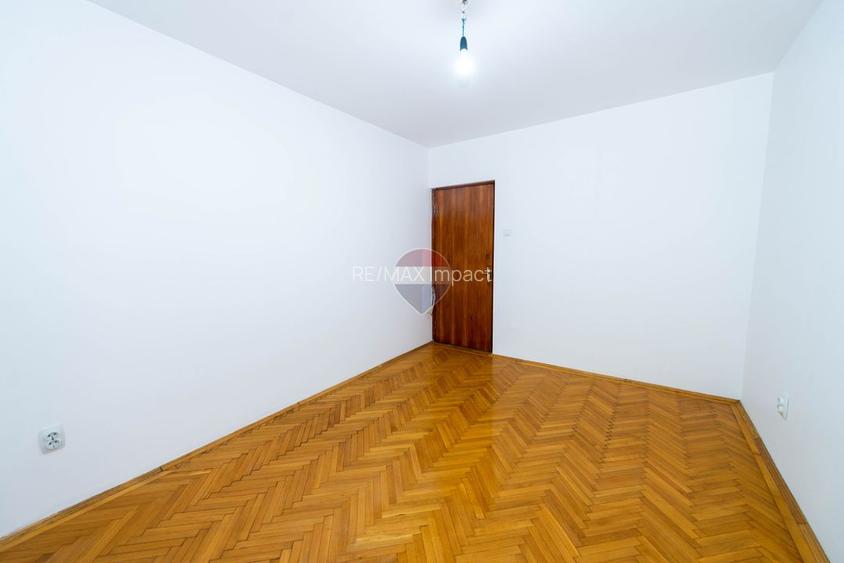 Apartament 3 camere decomandat, 88 mp, an 1982, Piata 1 Mai, Victoriei - 3