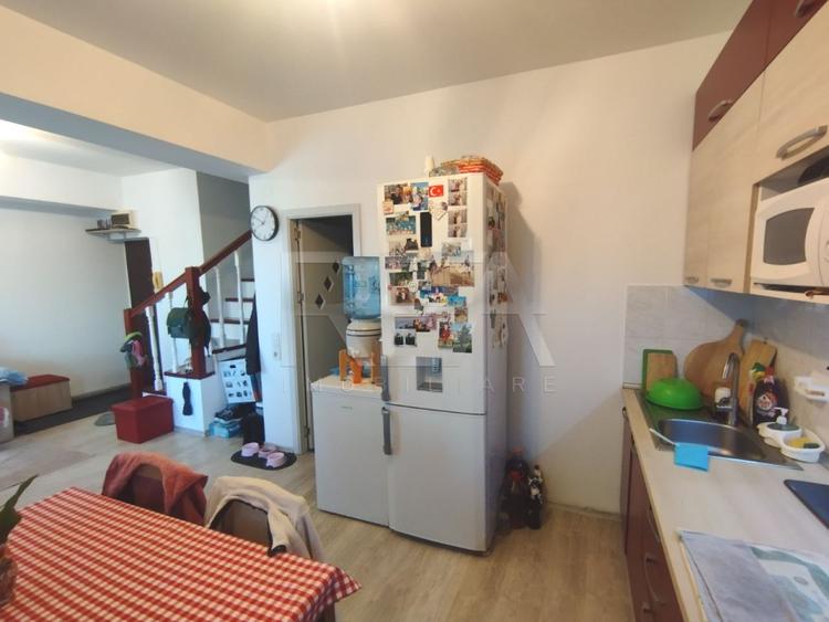 3 camere tip duplex cu masardă și pod în Dristor|Centrală proprie