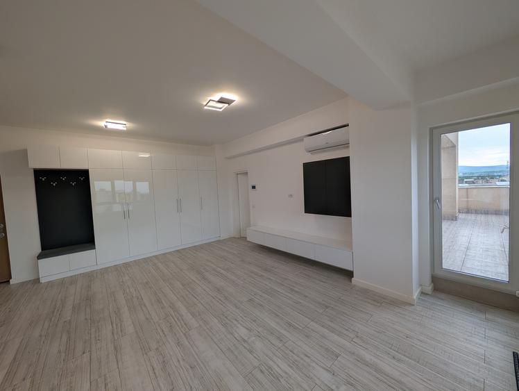 Penthouse  mobilat- Arena Residence - Mall