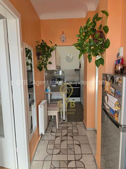 De vânzare apartament în clădire istorică * Ultracentral * Piața Gojdu - 12
