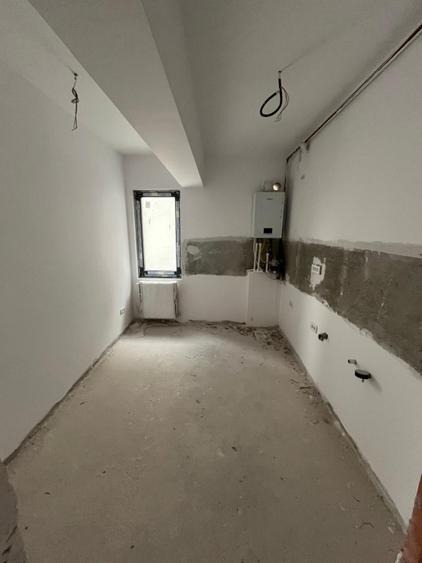 Apartament - 3 camere - decomandat - Fundeni