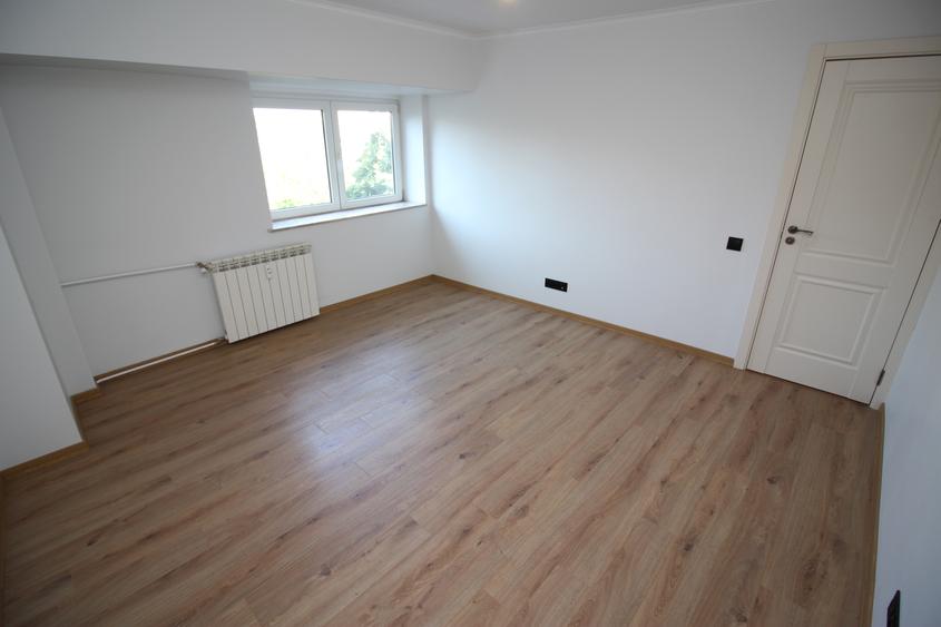 Piața Alba-Iulia, 2 camere nemobilat, renovat complet