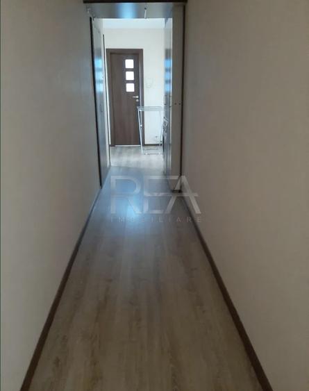3 camere, 7/10, anvelopat, 77 mp-Pacii-Gorjului