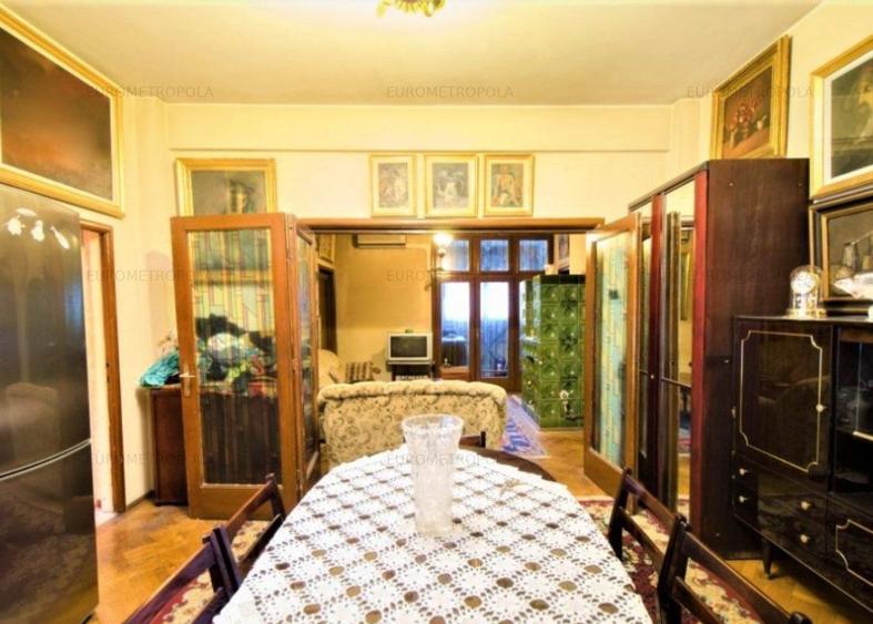 Vila Primaverii 300 mp utili teren 250 mp