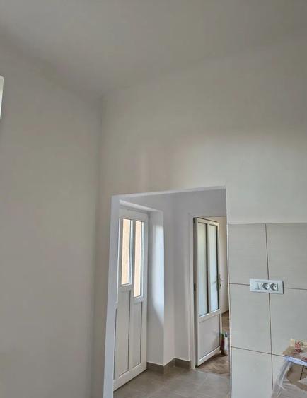 De vânzare casă cu teren 770 mp, în Dâmbul Rotund