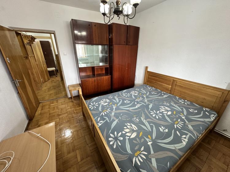 Apartament cu 3 camere 75 mp in Centru zona Primarie de inchiriat