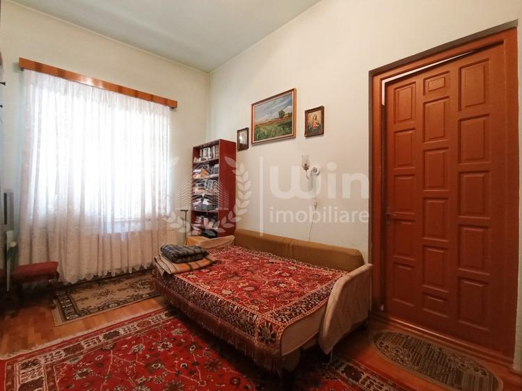 Casa individuala | Teren 435mp | Front la 2 strazi | Garaj | Plopilor