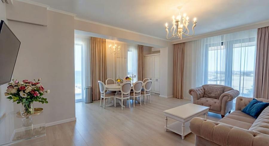 Frontal Sea View–120 sqm-Reyna Beach
