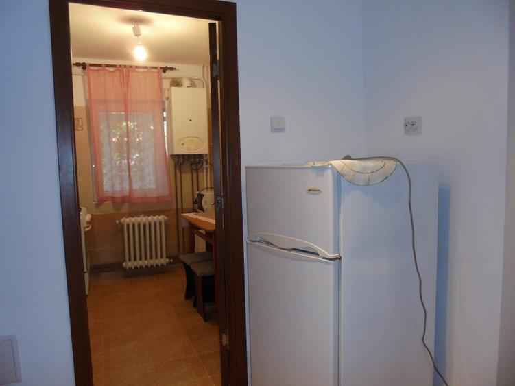 Apartament cu 2 camere - Centru - Tg. Cucu