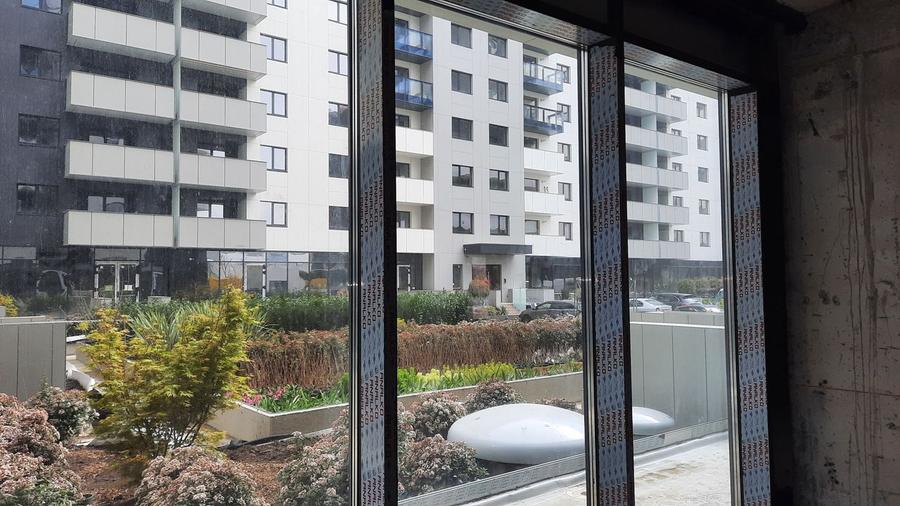 6 spatii comerciale de inchiriat 251-479 mp , Pipera- Ansamblu rezidential
