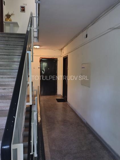 Apartament 3 camere Giulesti - 9