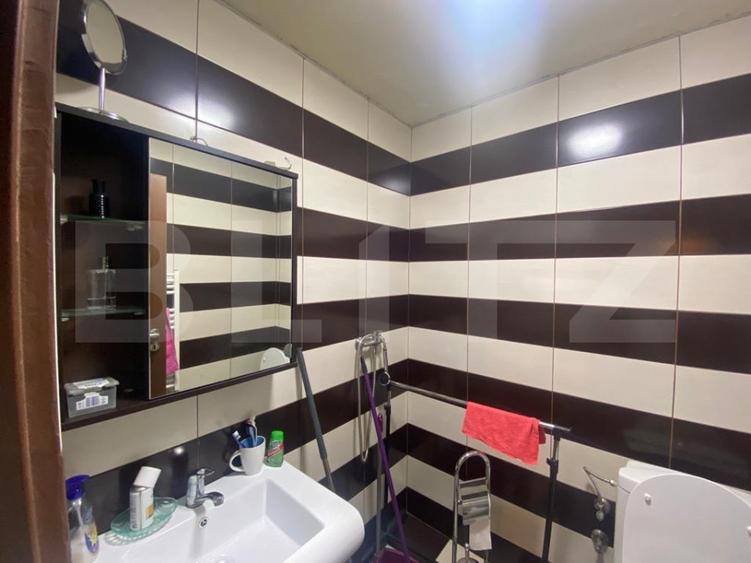 Apartament 4 camere, prima inchiriere, 105mp cu centrala termica, zona 1 Mai