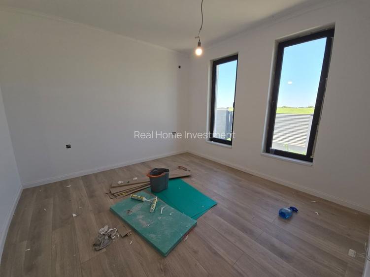 Casa 4 Camere | Teren 467 mp | 100 M de Blv. - 3