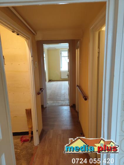 De vânzare apartament 2 camere decomandat – zona centrală, str. Domnească