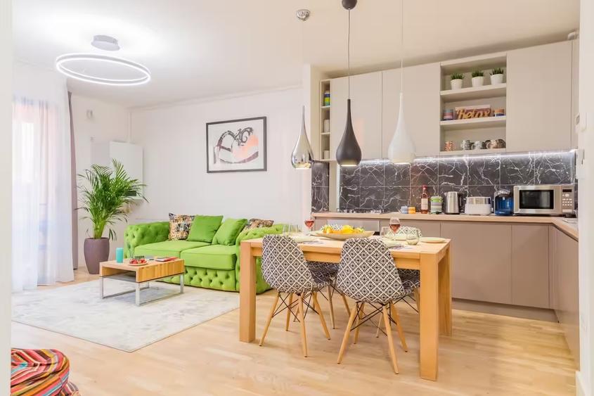 Apartament 2 camere cu loc de parcare subteran 102 The Address