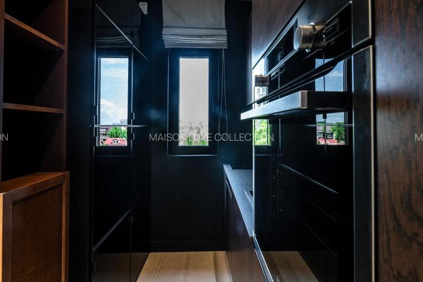 Apartament 2 camere- LOC DE PARCARE- DOMENII- 1 MAI - 3