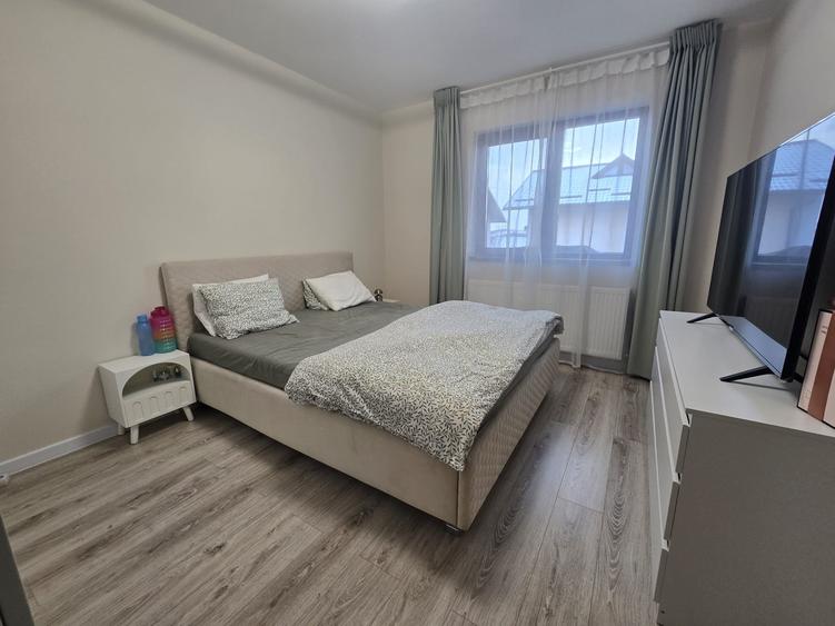 Apartament pe 2 niveluri,et.1+mansarda,3 dormitoare,2 bai,Popas Pacurari: 160956