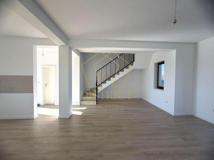 Duplex modern cu 3 camere despartit prin camera tehnica I Mosnita Noua