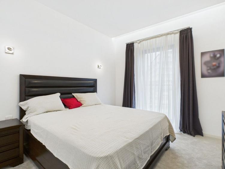 APARTAMENT DE LUX 3 CAMERE ONE HERASTRAU PARK !
