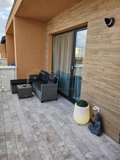 GIROC - Penthouse superb - Piscina privata - Parcare subterana - LIFT