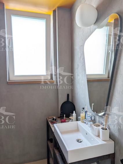 Penthouse superb cu terasa panoramica in supr. totala de 399 mp in Grigorescu