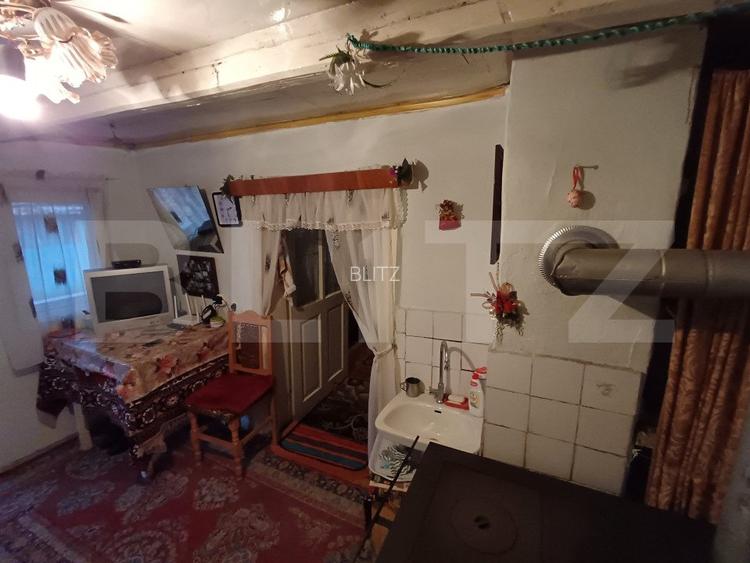 Casa cu 3 camere, 80 mp + 11 arii teren, Localitatea Teaca - 8