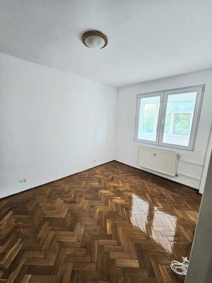 Vanzare 2 camere in zona Dristor, 10 minute metrou