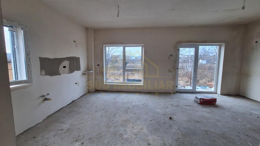 CASA P+1+M-CURTE LIBERA 130 MP-SCOLII
